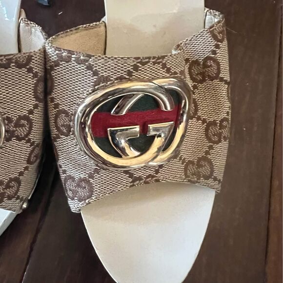 Authentic Gucci Monogram Sabot Mule sandals - Picture 5 of 9